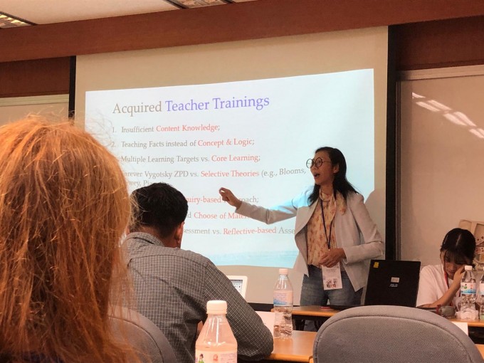 Picture 4. Prof. Carrie Ho presented “In search of aesthetic education - Student teachers’ perspective and practice with sensory-based approach in Infant Education”.