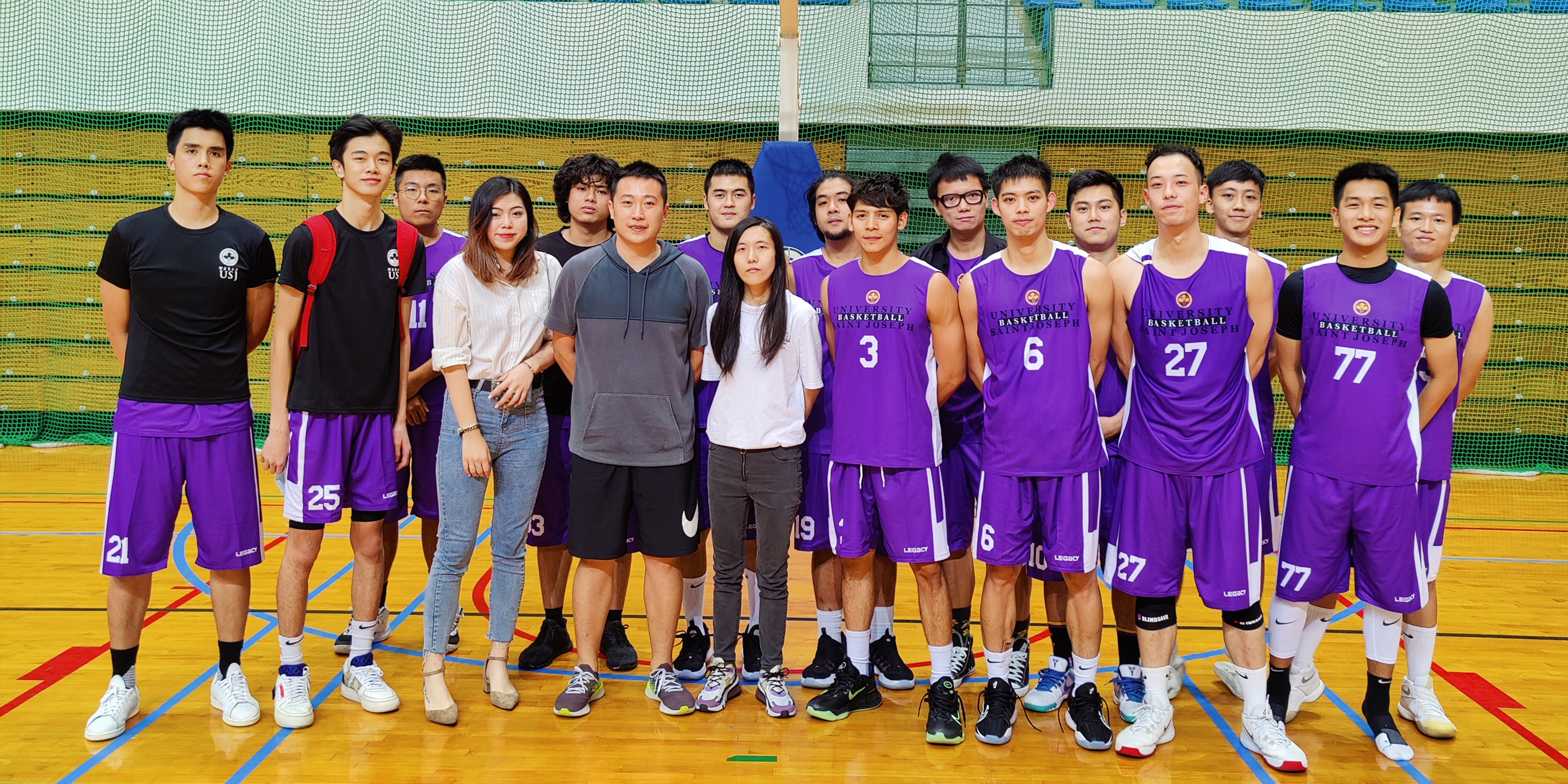 usj-basketball-team